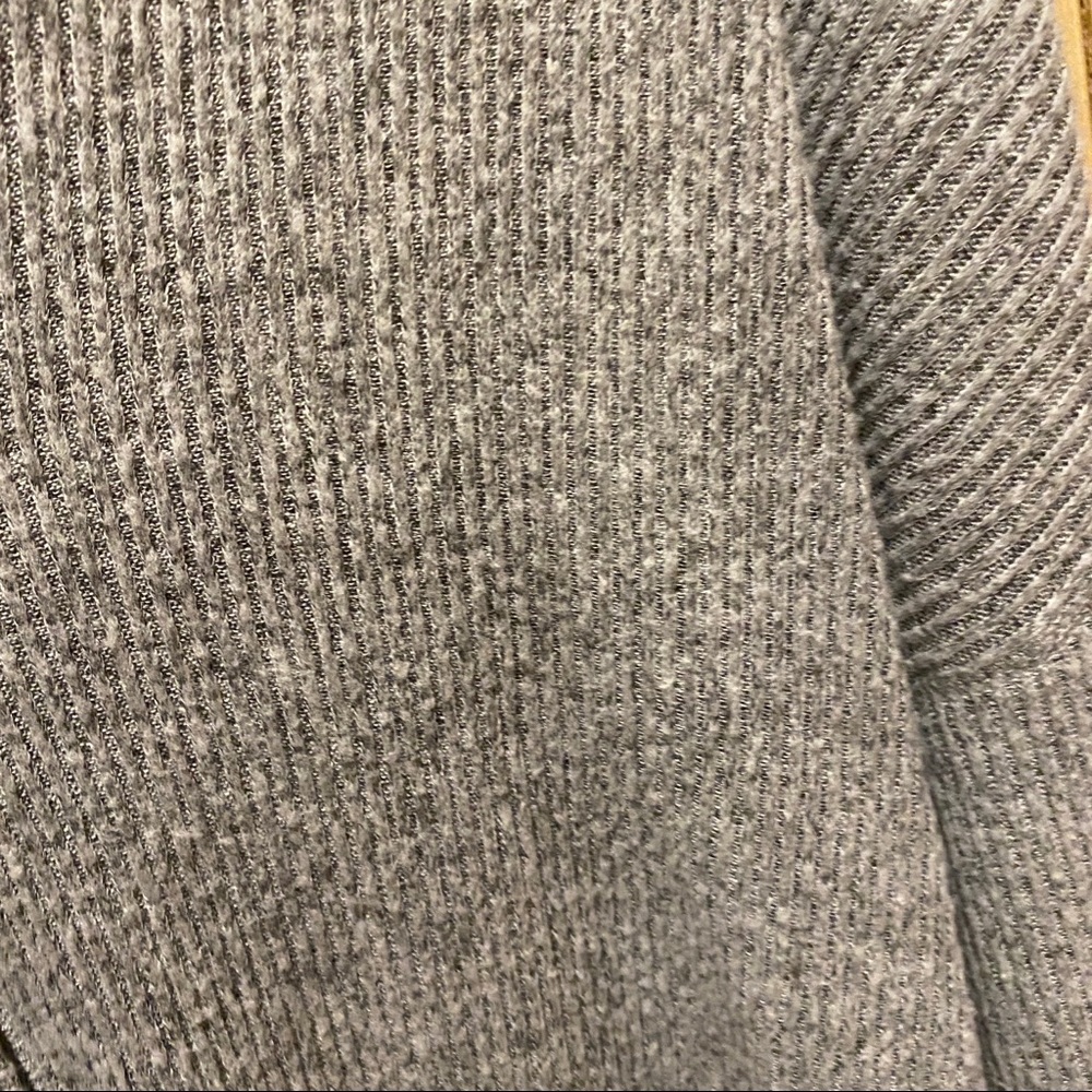 Soft casual gray top s/m - Picture 2 of 2
